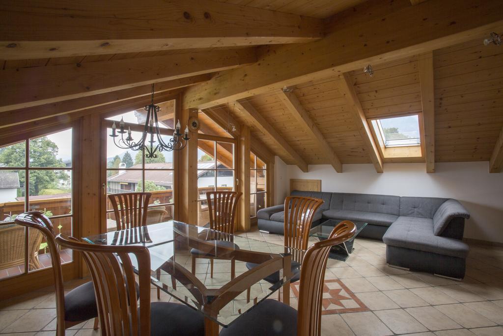 Апартаменти Golden Gapa Penthouse 1 Гарміш-Партенкірхен Номер фото
